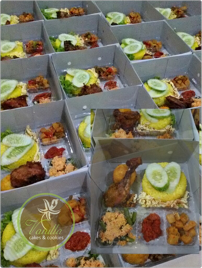 Paket nasi kuning Ambar Yulianti Flickr