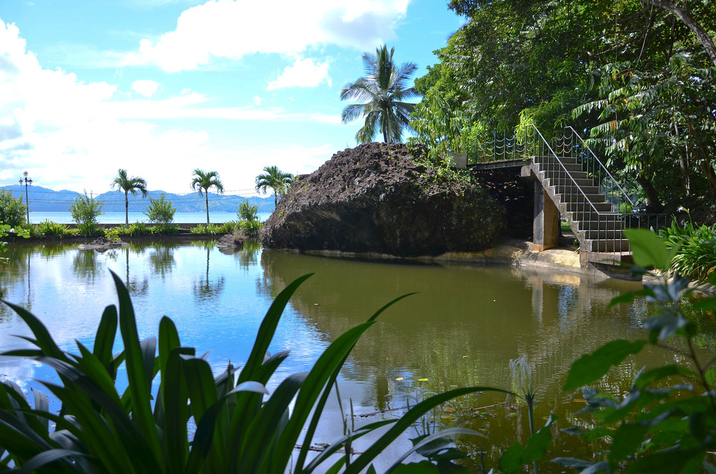 Rizal Shrine Dapitan MI RETIRO ROCK The rock got its n… Flickr