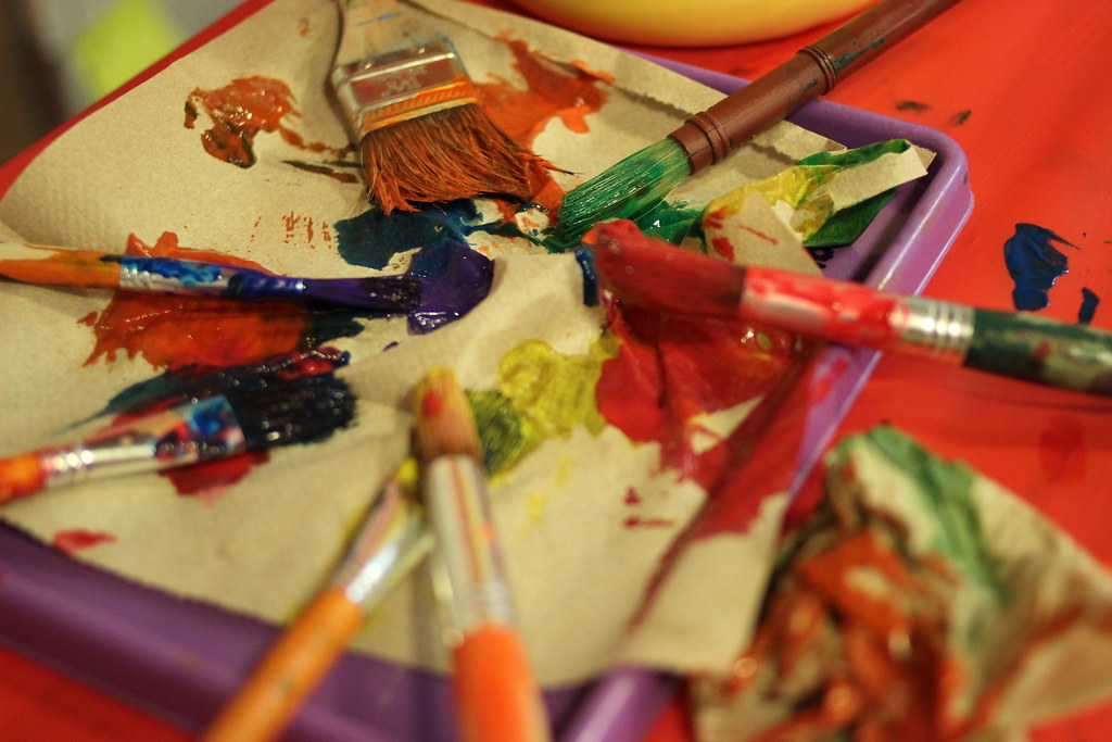 Little Makers Splatter Painting & Noise Makers NySci Explainers