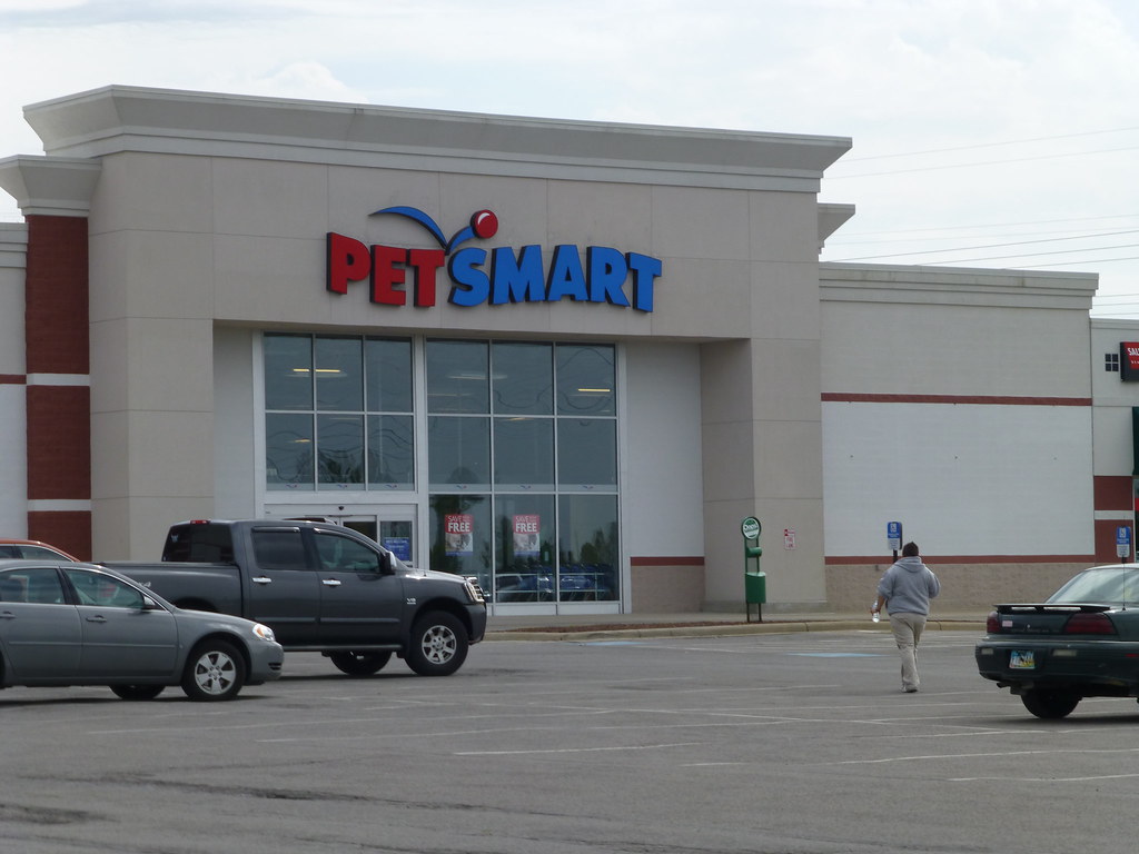 PetSmart in Mansfield (Ontario), Ohio a photo on Flickriver