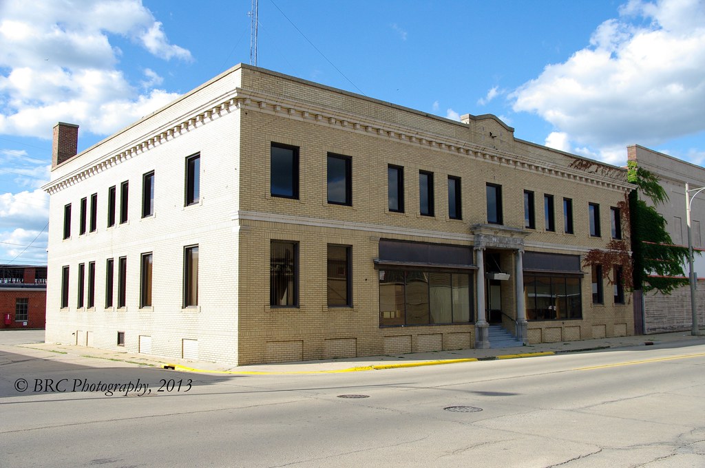 Nicor Gas, Dixon, IL Another older building on Madison Str… Flickr