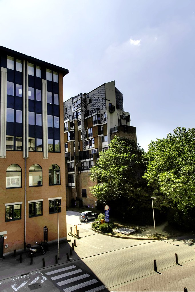 Belgique Bruxelles WoluweSaintLambert UCL (Alma … Flickr