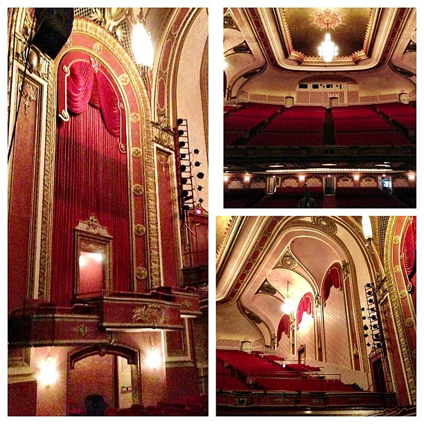 Beautiful details inside the Riverside Theater in Milwauke… Flickr