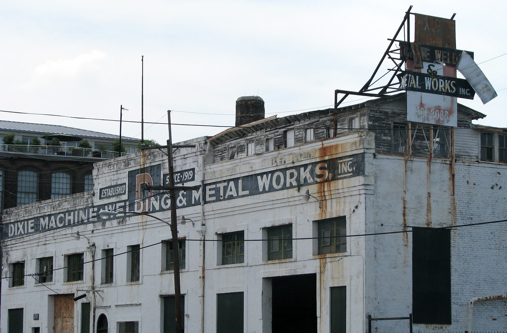 Dixie Metal Works Old warehouse in the Lower Garden Distri… Flickr