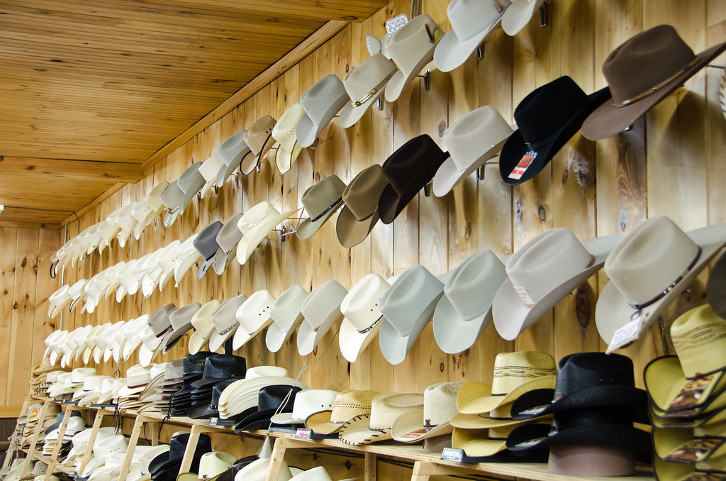 Cowboy Hats DSC_0110_edited1 in Nashville, Tennessee Stor… Flickr