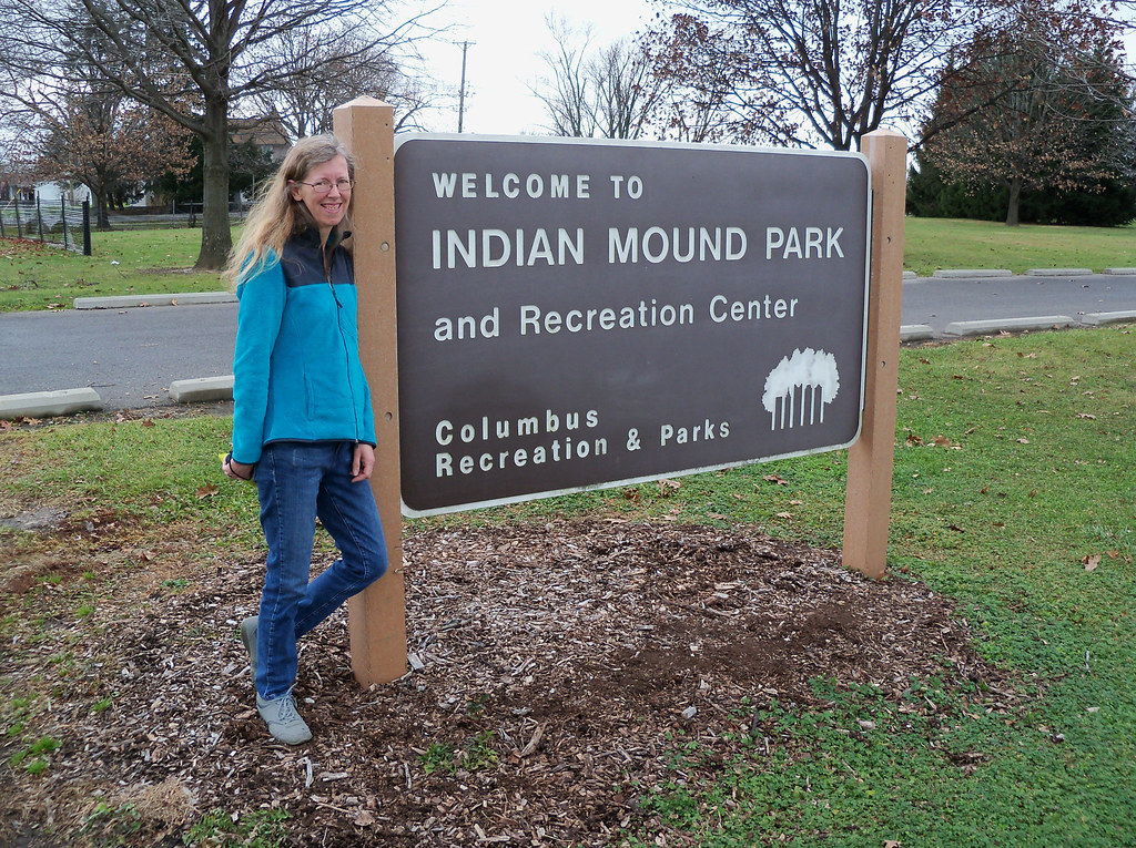 OH Columbus Indian Mound Park Sign for Indian Mound Park… Flickr