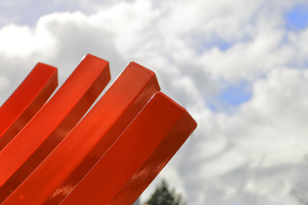 Steel Sculpture . Rotorua . NZ.4 ArtyFx. Flickr