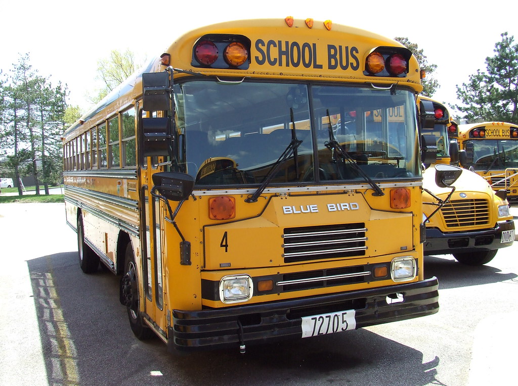 DSCF1520 Beachwood City Schools 4 1992 Blue Bird TC
