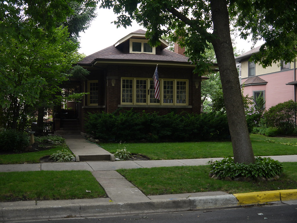 Ravenswood Manor Homes Ravenswood Manor is a located just … Flickr