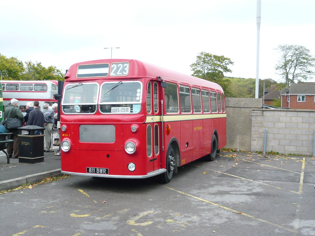West Yorkshire Road Car SMA5 West Yorkshire SMA5, 811BWR, … Flickr