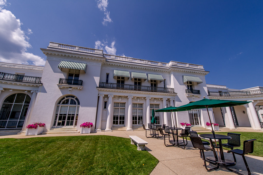 Monmouth University, West Long Branch, New Jersey Monmouth… Flickr