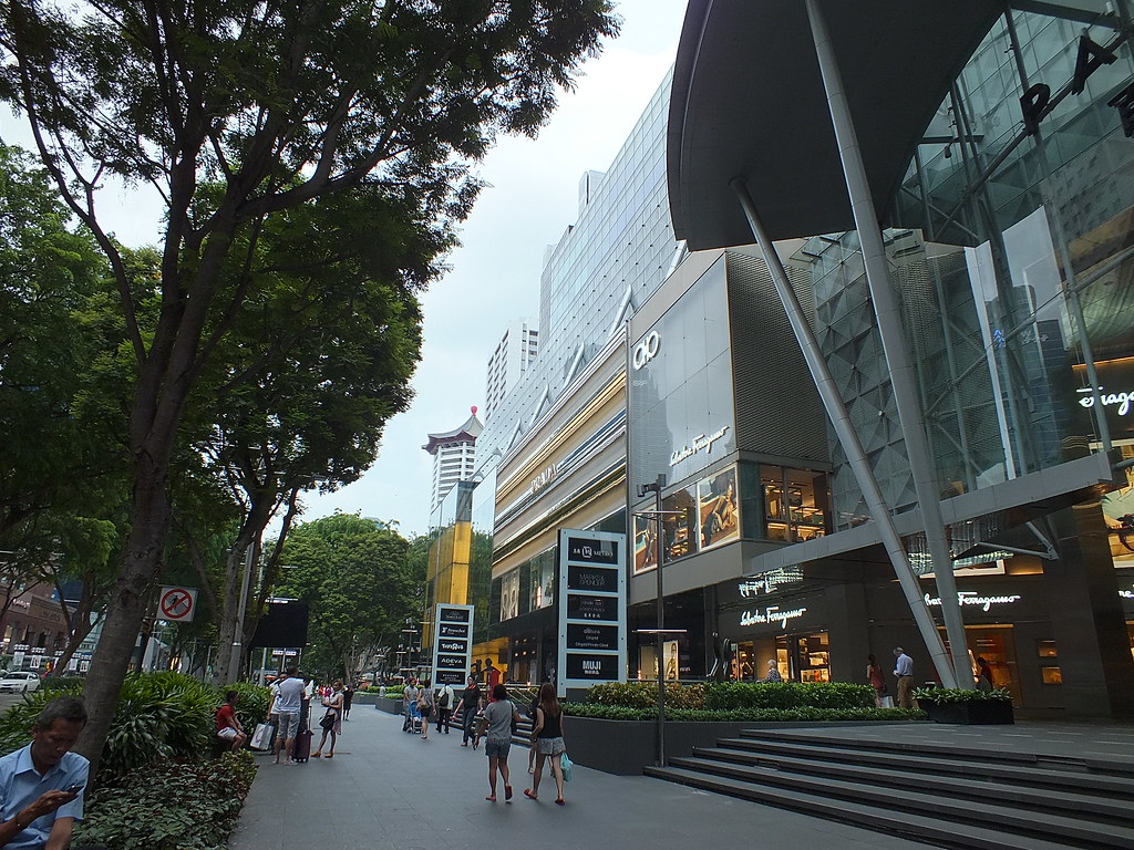 Paragon Centre Orchard View outside Paragon Centre on Orch… Flickr