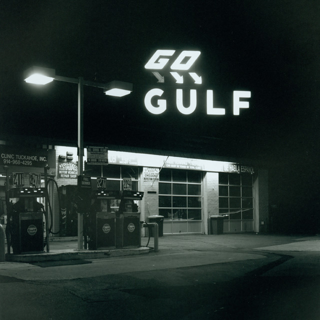 Go Gulf Tuckahoe Road Yonkers, NY The neon sign is no long… Flickr
