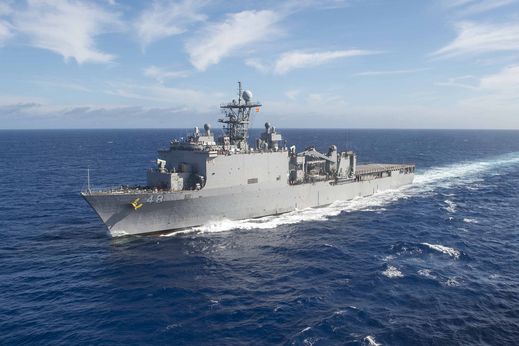 USS Ashland Gets Underway for 7th Fleet Patrol Commander, U.S