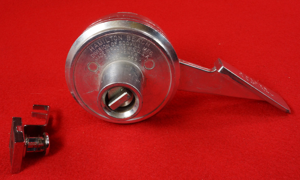 RD9229 Vintage Hamilton Beach Can Opener Attachment 569 fo… Flickr