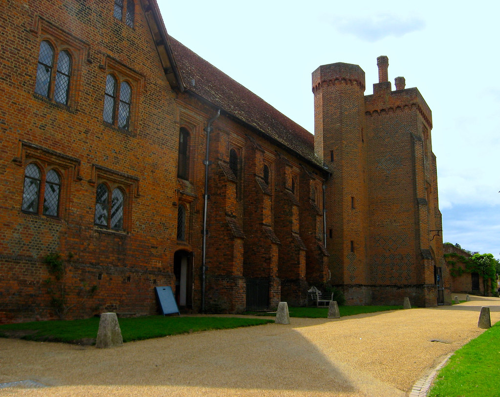 Great Hall, Hatfield Old Palace, Hatfield, Hertfordshire, … Flickr