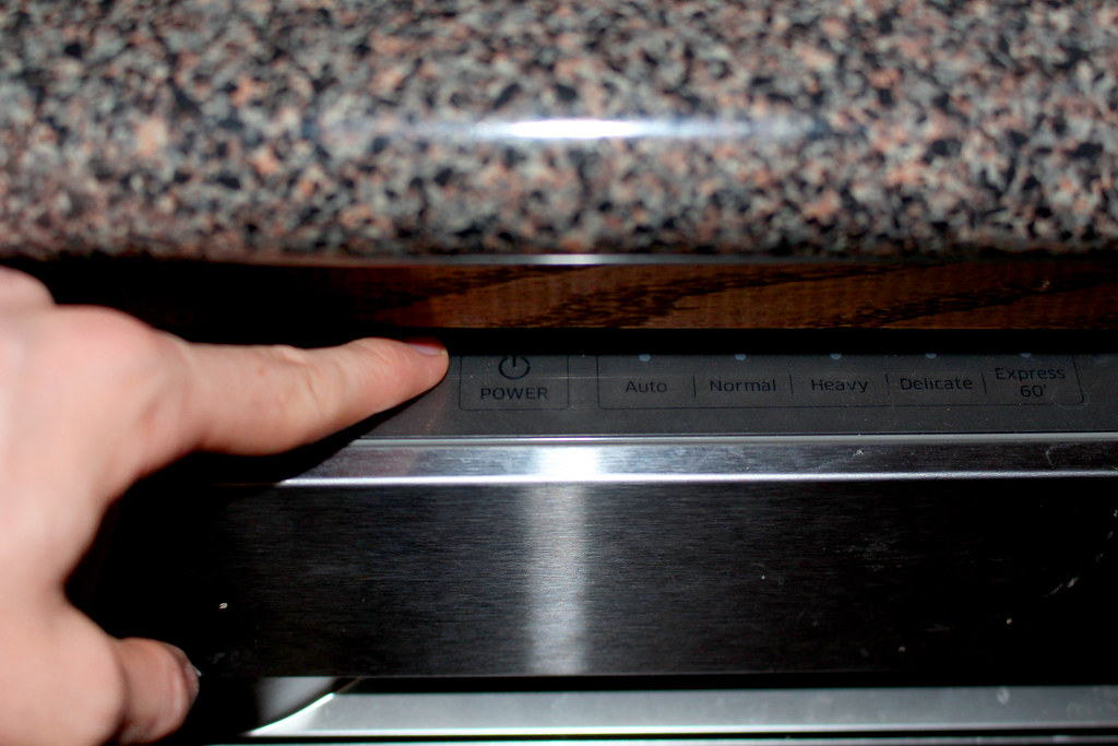 how to run the dishwasher 5 1. pressing the button 2. line… Flickr
