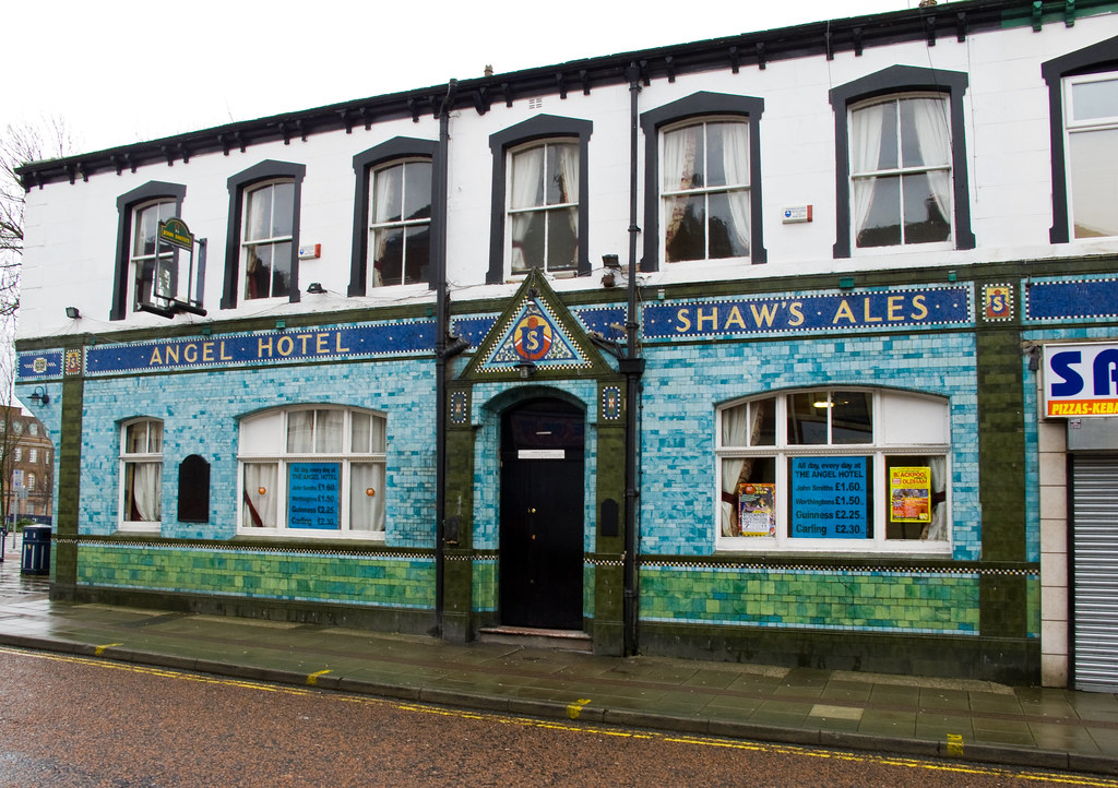 Ashton Under Lyne architectural wander www.spinneyhead.co.… Flickr