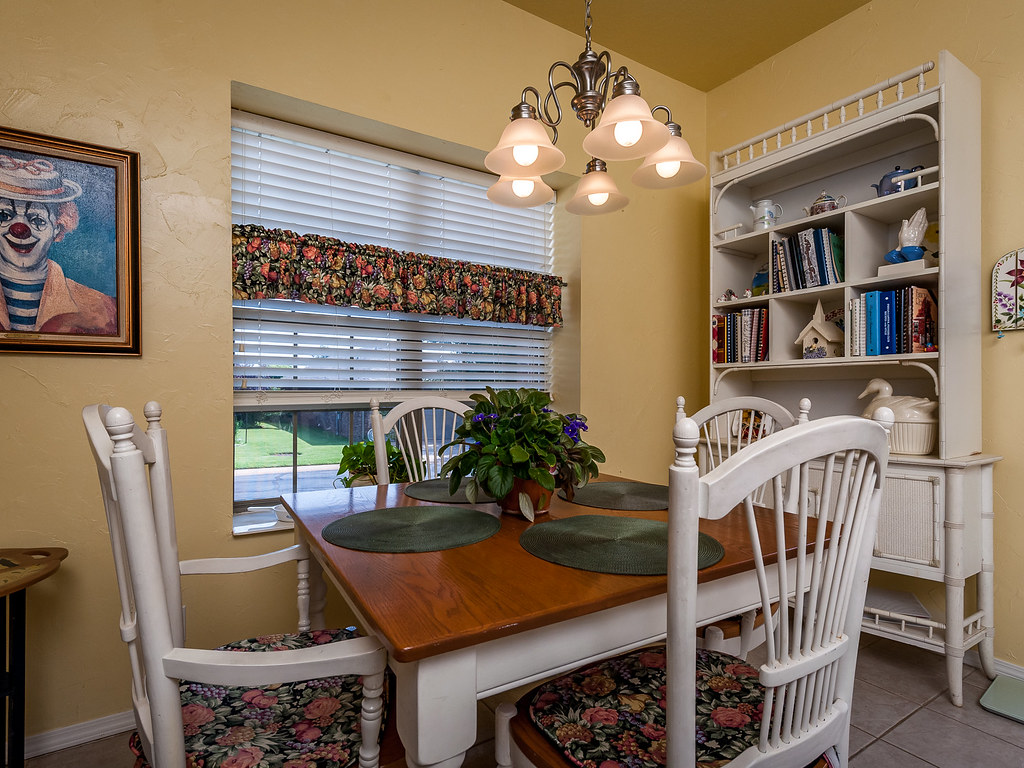 Vintage Gardens 1800 NW 161 St Edmond OK Dining Area Bill Wilson