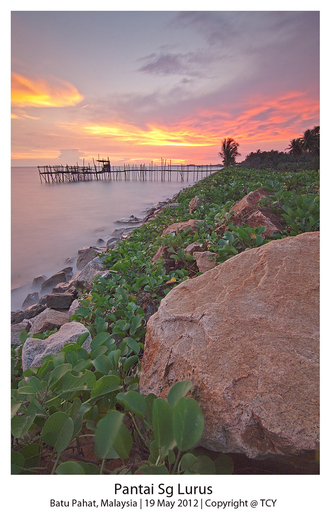 Sungai Lurus Batu Pahat / Sumber bahan buangan tahun 6;