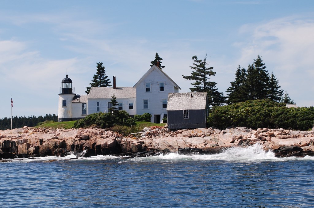 Winter Harbor Lighthouse Photo taken during a tour of five… Flickr