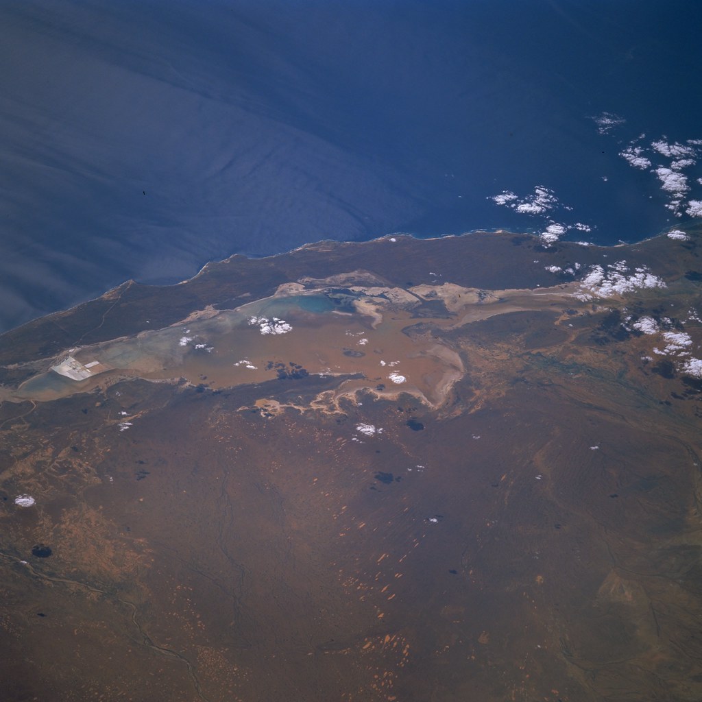 sts062114015 STS062114015 Lake Macleod, Western Austra… Flickr