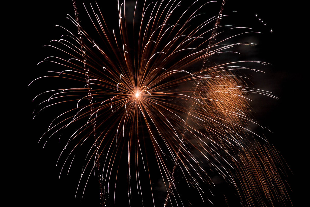 _MG_0299.jpg St Ignace Michigan Fireworks. Jeffery Wilson Flickr