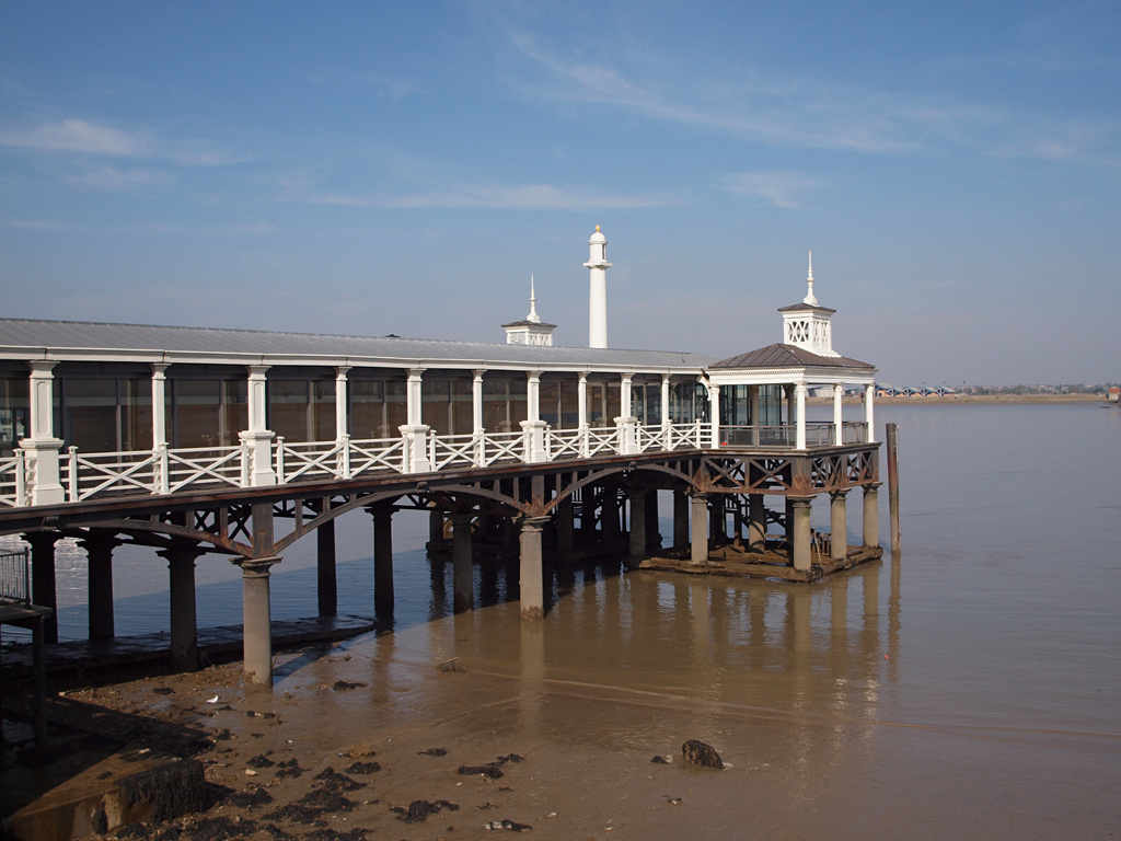 Gravesend Piers Flickr