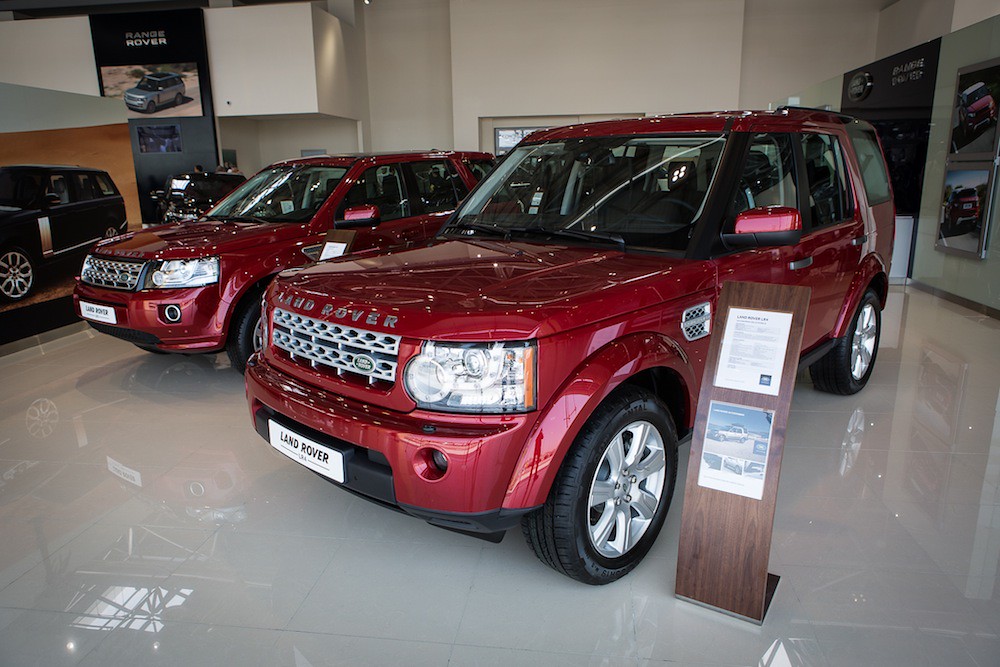 Al Tayer Motors' Opens New Jaguar Land Rover Showroom in S… Flickr