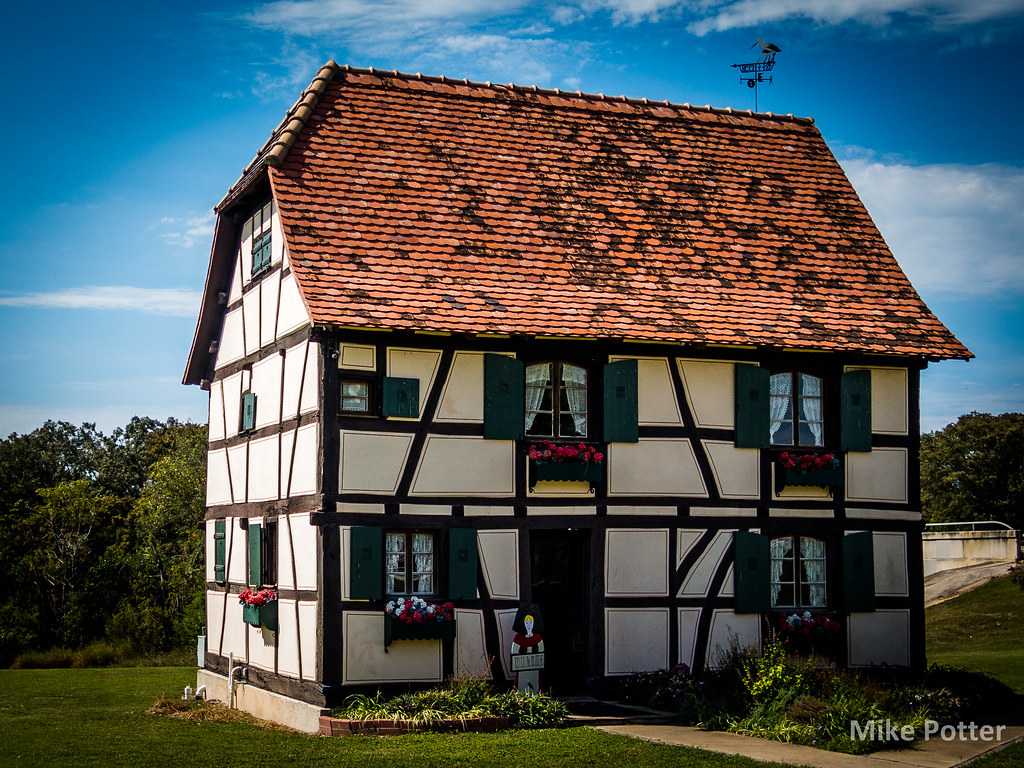 Steinbach Haus mike.potter Flickr