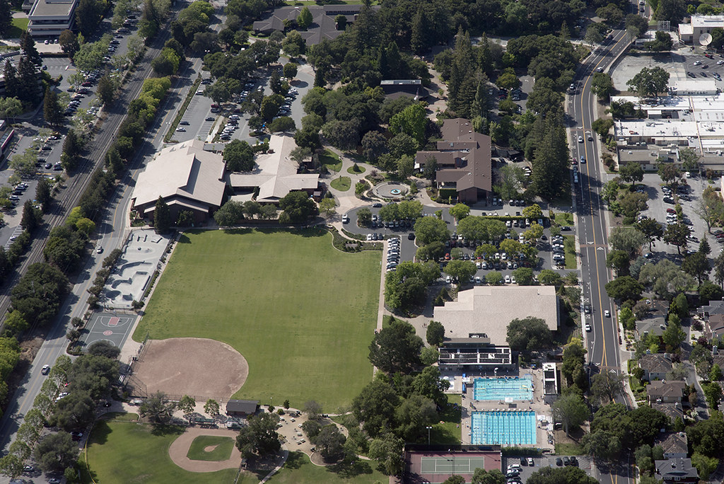 Aerial view of Burgess Park, Menlo Park, California Flickr