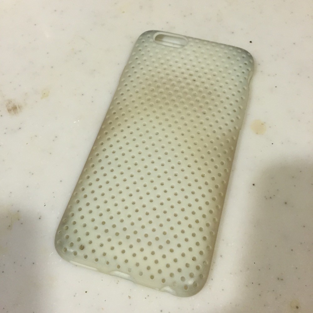 Dirty iPhone case Hiroaki Taguchi Flickr