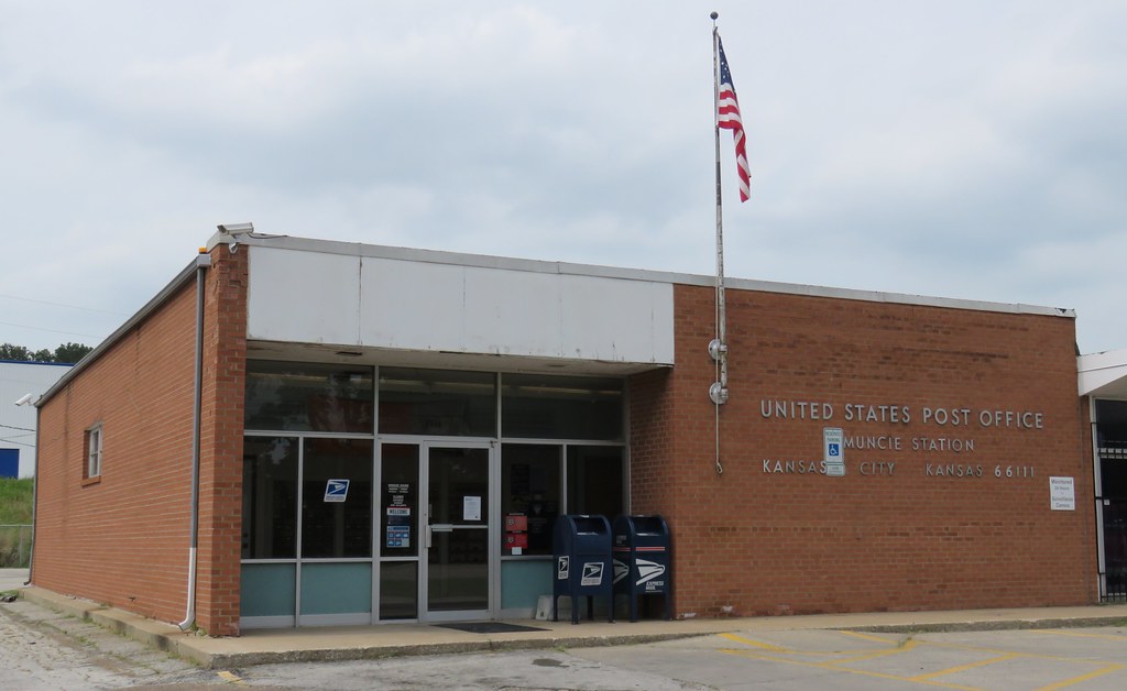 Post Office 66111 (Muncie, Kansas) Muncie, Kansas is a sma… Flickr
