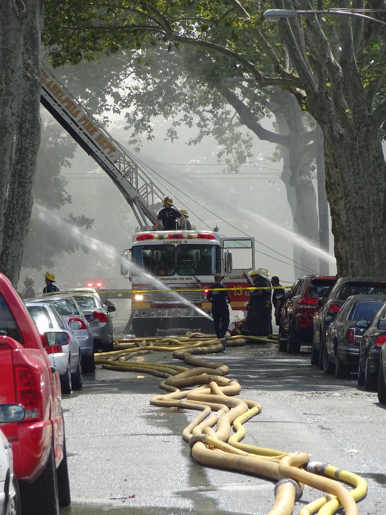 PFD 4 Alarm Church Fire Philadelphia Fire Department 4 Ala… Flickr