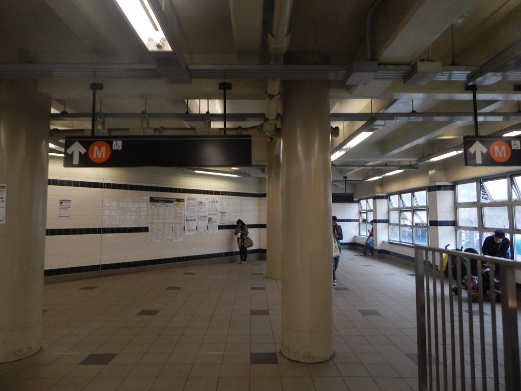 MyrtleWyckoff Avenues Station Bushwick / Ridgewood, New Y… Flickr