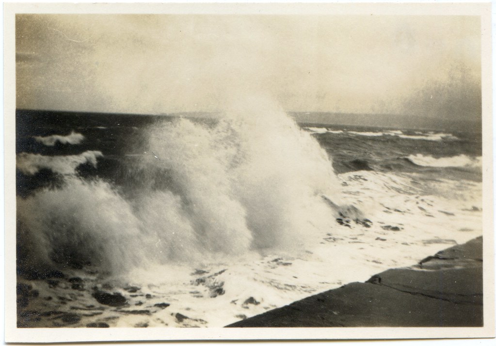 Flaghead Chine, Canford Cliffs, Poole, Dorset a photo on Flickriver