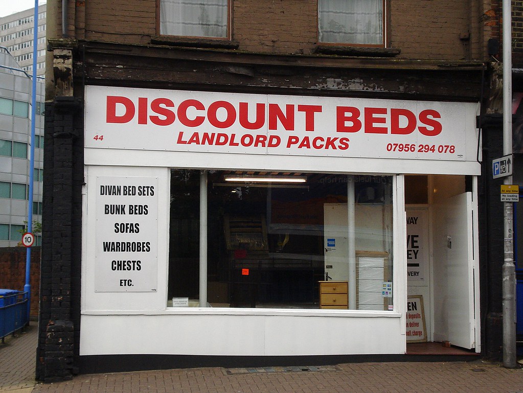 Discount Beds, Croydon, London CR0 On Station Road. Links… Flickr