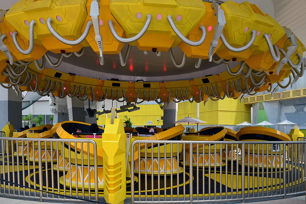 Tea Cup Ride The Tea Cup Ride (Accelerator) at the Univers… Flickr