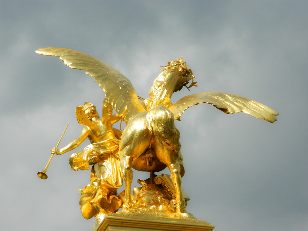 Golden Horse Statue Paris a photo on Flickriver