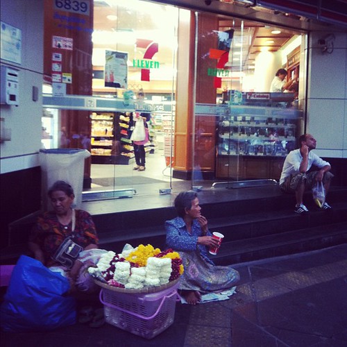 A 7Eleven near my apartment, Bangkok. 7elevensnearmyapar… Flickr