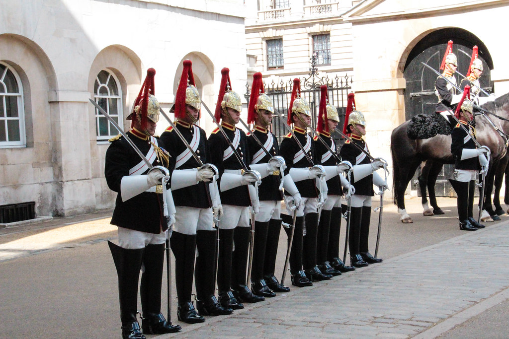 Horse Guards Parade Dismounting Ceremony (Four O'clock Par… Flickr