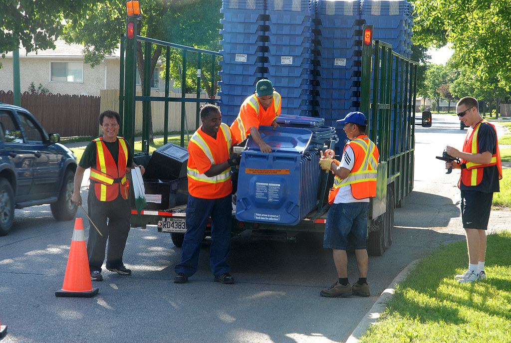 City of Winnipeg delivering recycling carts to residents … Flickr