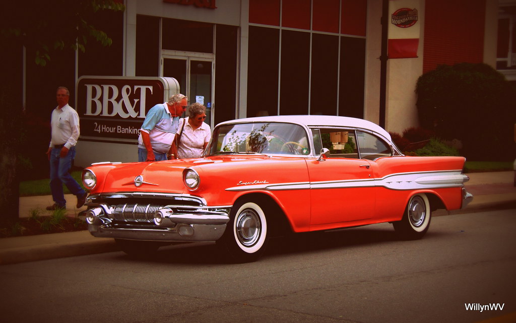 Moundsville Car Show 1957 Pontiac Super Chief 3rd Greg Yoh… Flickr
