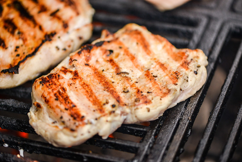 How to Grill the Best Juicy Boneless, Skinless Chicken Breasts The