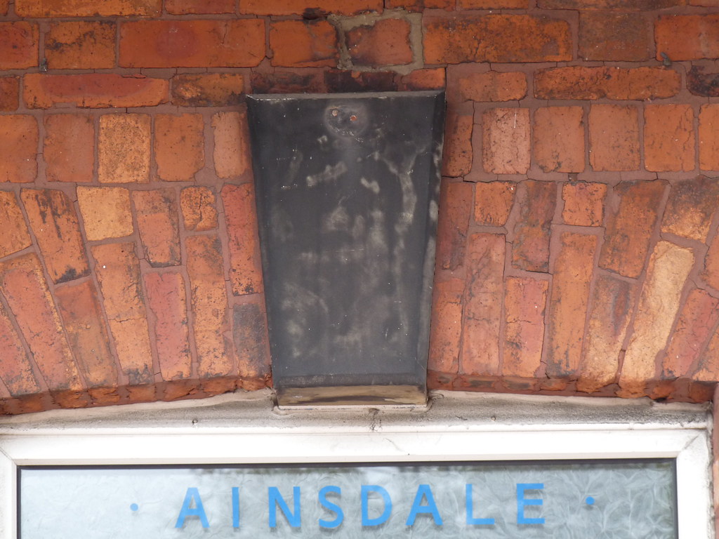Liverpool Rd No 630 2009 09 26 Ainsdale Conservative Club … Flickr