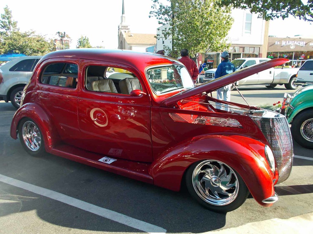 1937 Ford humpback Weekly classic car show El Cajon, CA Ma… Flickr