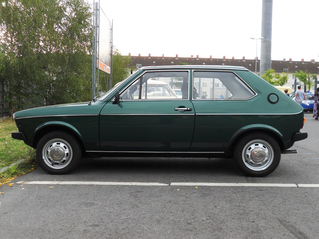 Volkswagen Polo GLS (19761978) 1 OBI Classic Cars Show B… Flickr