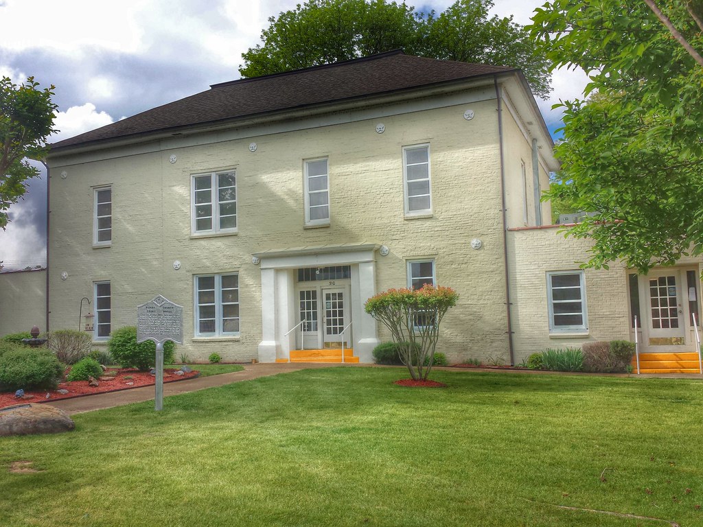 Perry County Courthouse Perryville AR (2) nrhp 76000443… Flickr