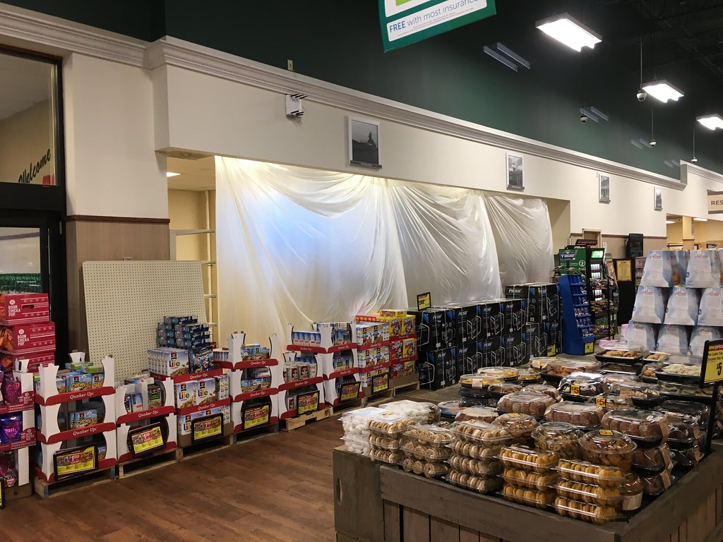 Acme Lincroft, NJ Future Starbucks Dan Asnis Flickr