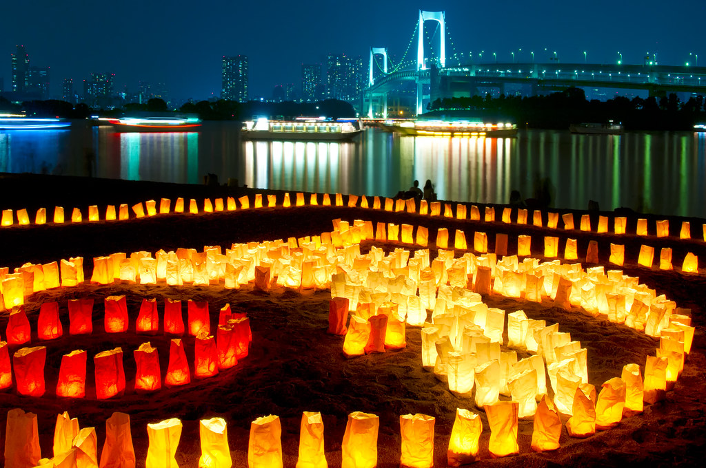 PAPER LANTERN FESTIVAL AT ODAIBA MARINE LATERN FESTIVAL at… Flickr